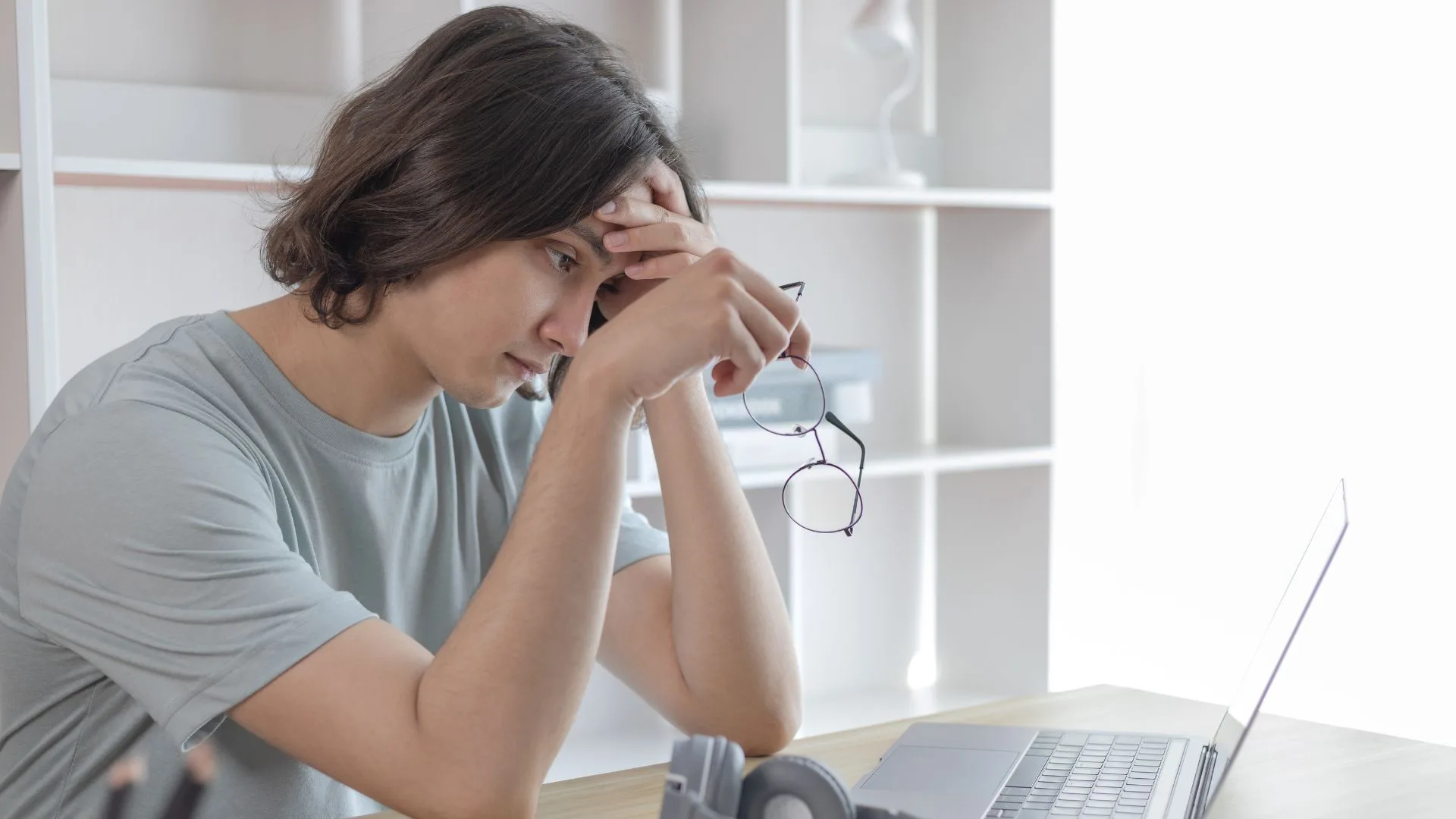 Mistakes to Avoid When Following Travel Industry News