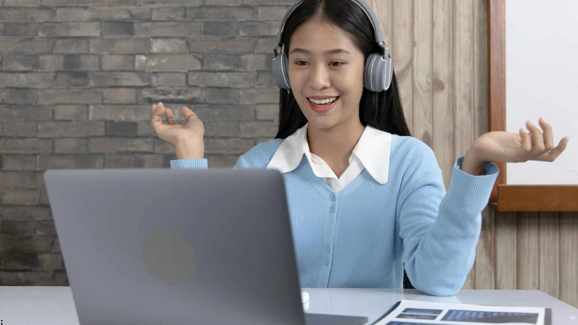 How Teaching English Online Can Help You Travel Longer