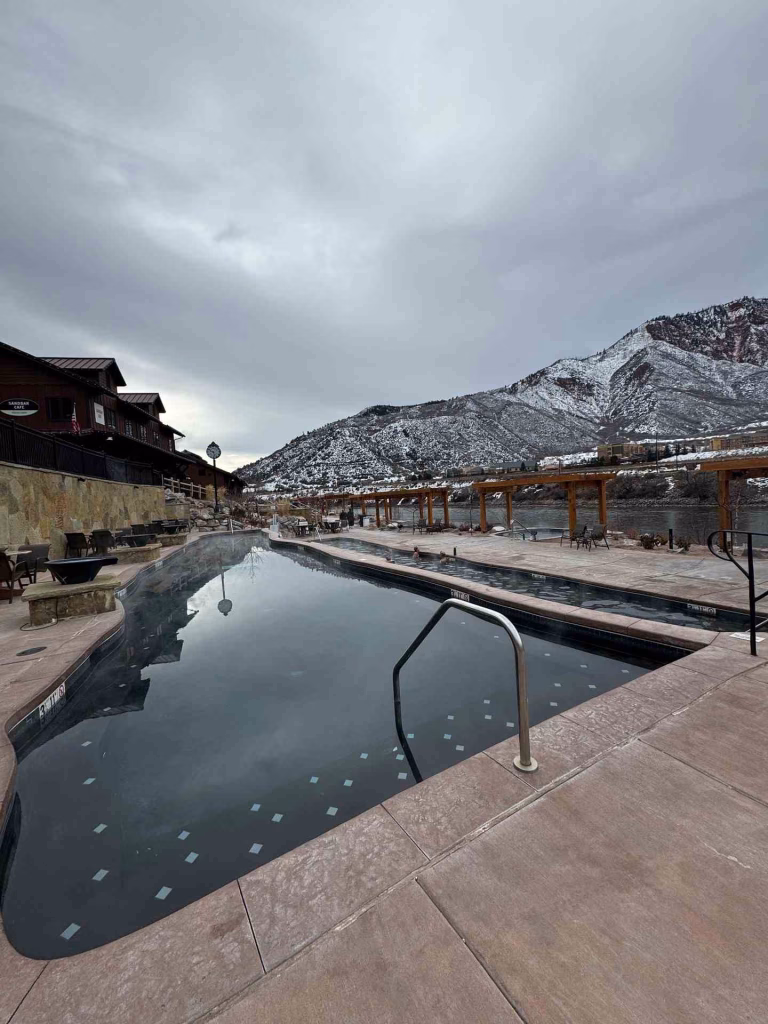 Iron Mountain Hot Springs 3 - soakdestinations Iron Mountain Hot Springs