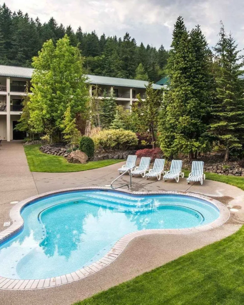 Bonneville Hot Springs