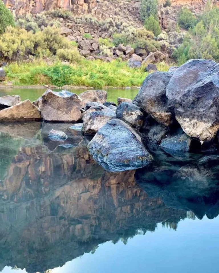 Black Rock Hot Springs 6 - soakdestinations Black Rock Hot Springs