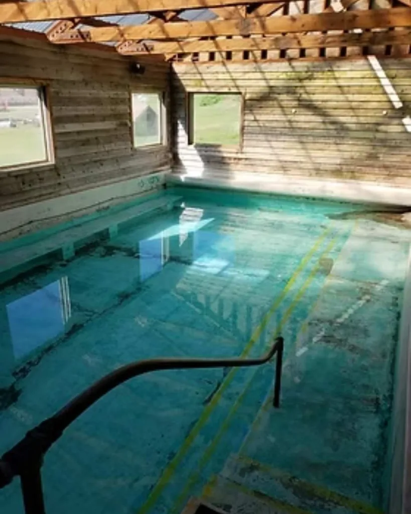 Lolo Hot Springs Resort