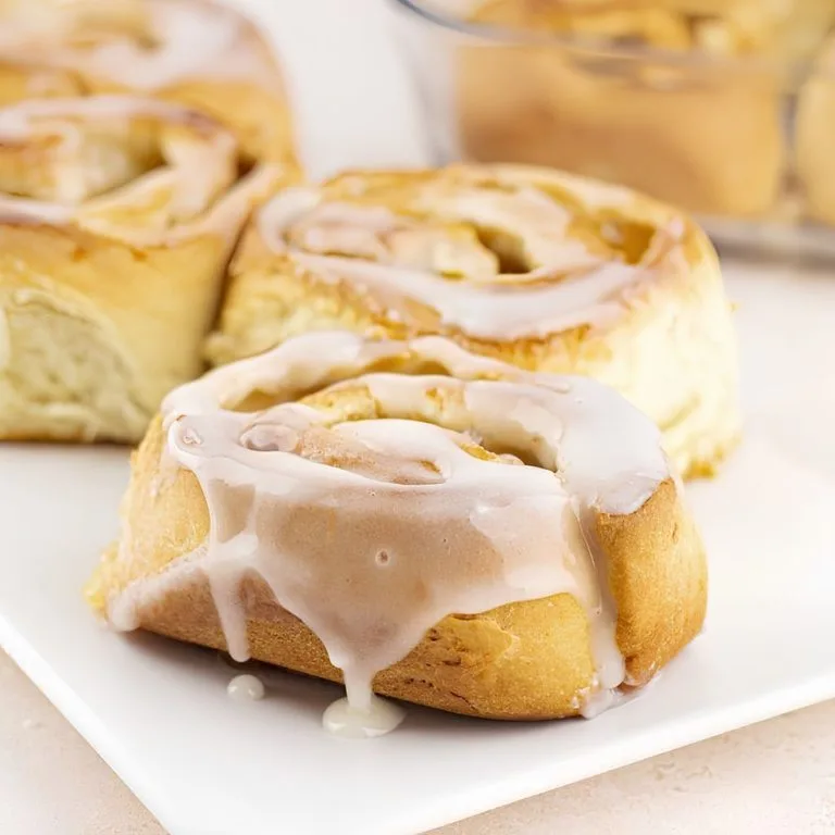 Apple Cider Cinnamon Roll 2 - soakdestinations Apple Cider Cinnamon Rolls Recipe